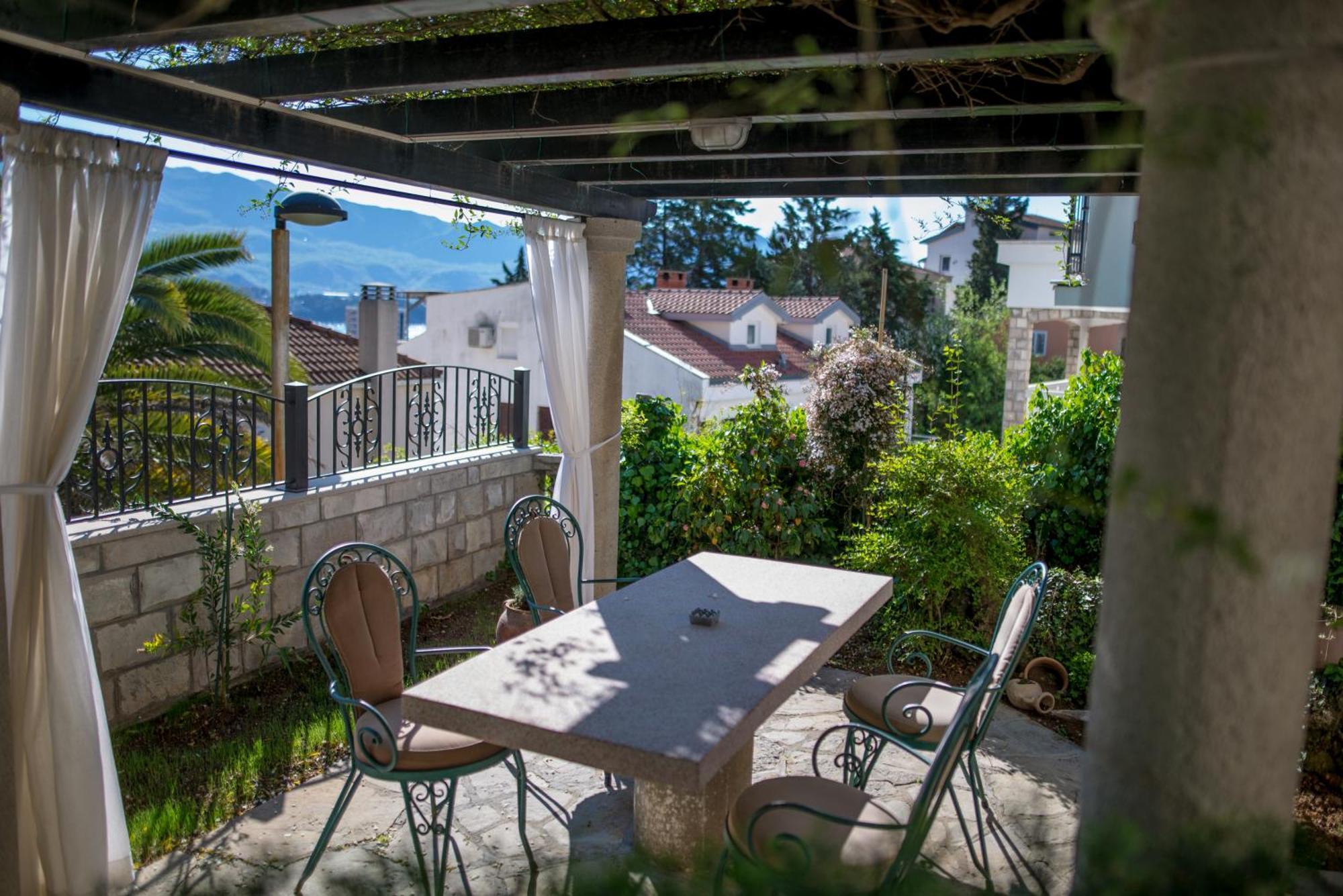 Villa Danigo Budva Ruang foto